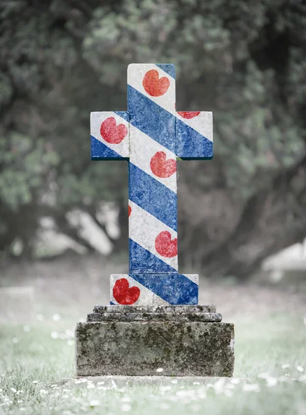 Gravsten på kyrkogården - friesland — Stockfoto