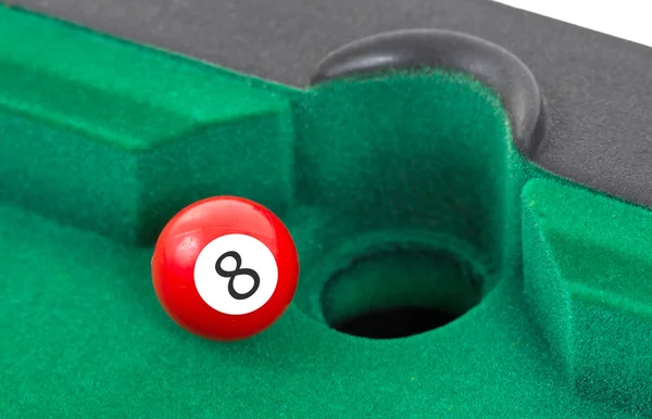 Bola de snooker vermelha - número 8 — Fotografia de Stock