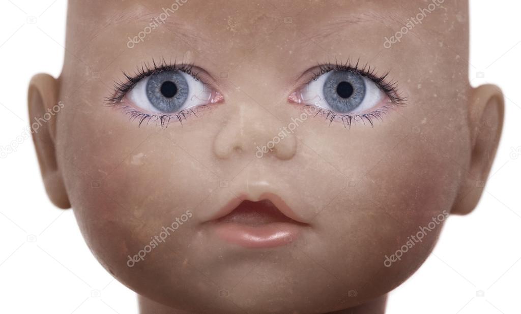Scary doll face 