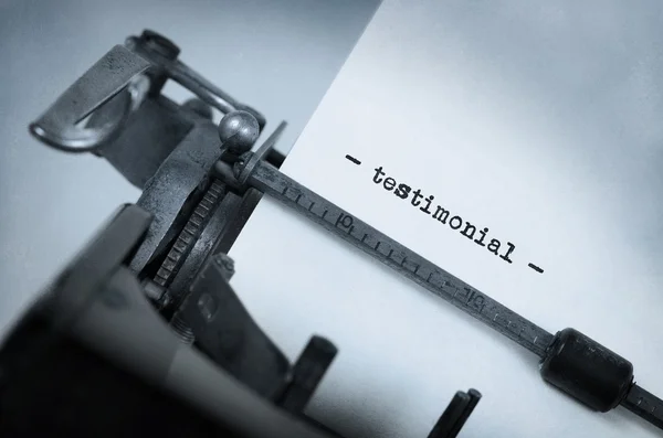 Vintage inscriptie, gemaakt met de oude schrijfmachine — Stockfoto