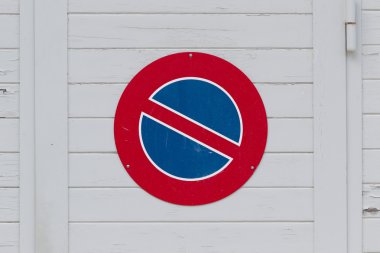 Yol işareti, yasaklayıcı işaret - Park yapılmaz