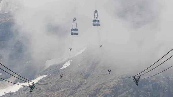 Ski lift cable booth or car