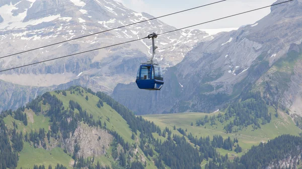 Skiliftkabine oder Auto — Stockfoto