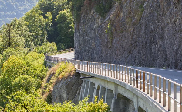 Estrada da montanha, Suíça — Fotografia de Stock