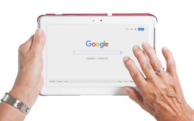 Heerenveen, Hollanda - 6 Haziran 2015: Google bir Amerikan mu olduğunu