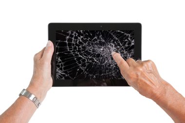 Tablet, kırık ekran ile üst düzey Bayan