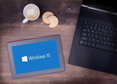 Heerenveen, Hollanda, 6 Haziran 2015: Rüzgar Tablet bilgisayar