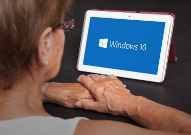 Heerenveen, Hollanda, 6 Haziran 2015: Rüzgar Tablet bilgisayar