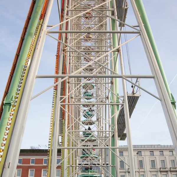 Old ferris wheel — Stock Photo, Image