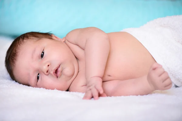 Na bevalling pasgeboren baby — Stockfoto