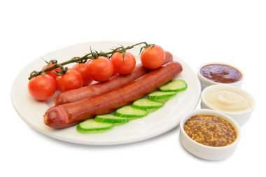 salata ızgara sosis