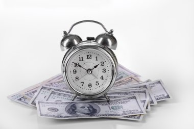 dolar banknot ve saat