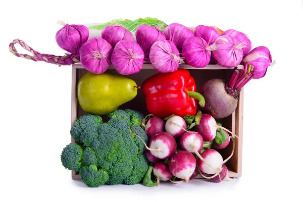 Legumes maduros em caixa — Fotografia de Stock