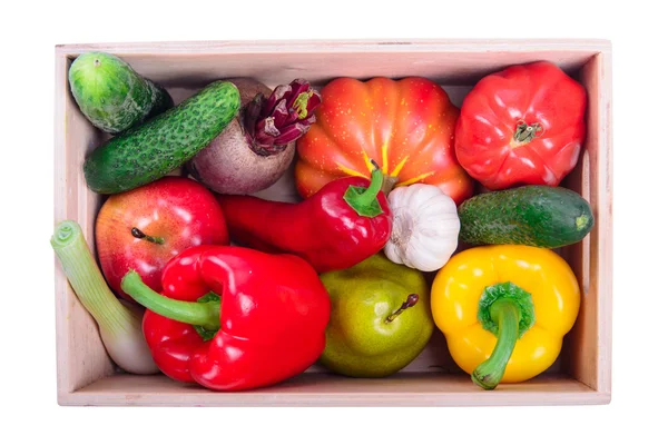 Verduras maduras en caja — Foto de Stock