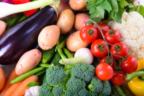 Verduras maduras diferentes —  Fotos de Stock