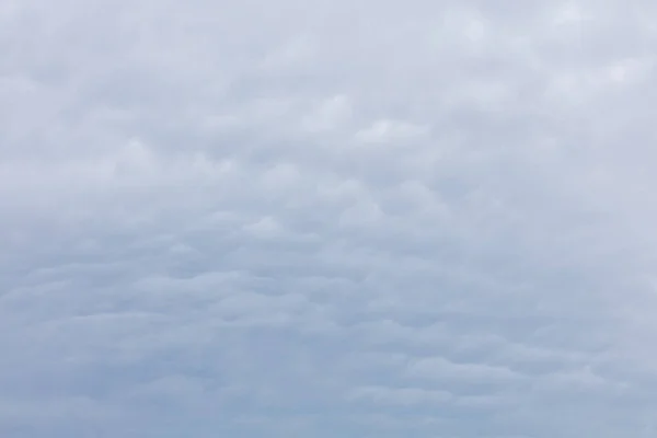 Dramatische Wolken Bij Stormachtig Lenteweer — Stockfoto