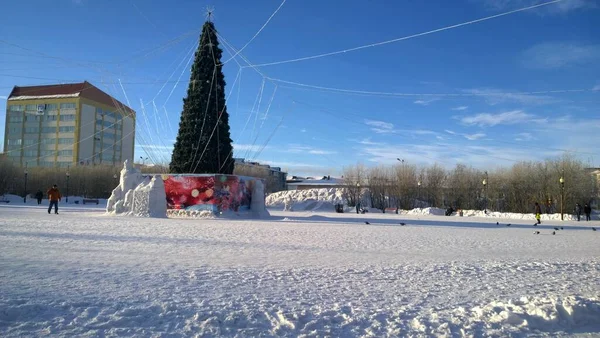 Рождественская площадь, Новый год Север России — стоковое фото