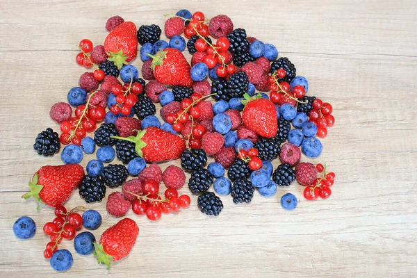 Fresh Berries Wooden Background Strawberry Blueberry Raspberry Blackberry Red Currant — Stock Photo, Image