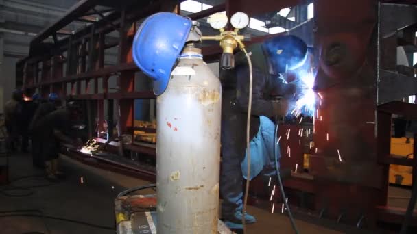 Pracovní deska svařování oceli — Stock video