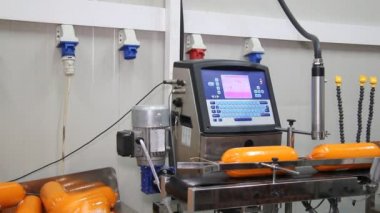 Salam ve bologna sosis üretiminde