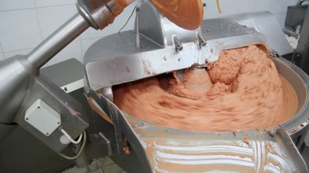 Mixing meat in bowl cutter machine — Stock Video