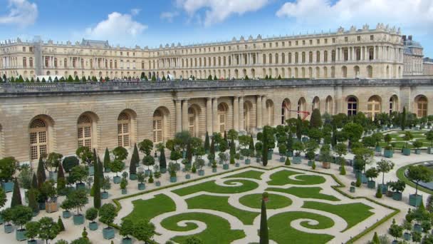 Palác ve Versailles, fontány a zahrada v Paříži Francie — Stock video