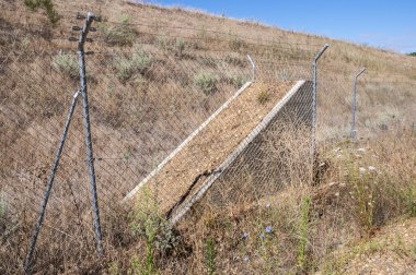 Kaçış rampaları içinde bir yüksek hızlı tren