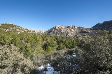 Views of La Pedriza from Canto Cochino clipart