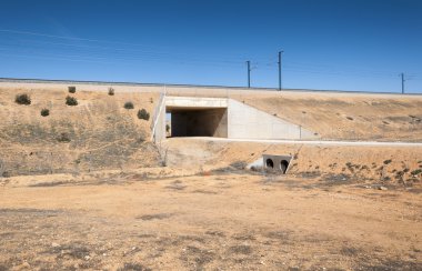 Madrid-Levante hızlı tren hattı tünelde