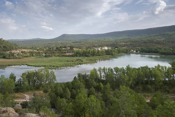 Uitzicht Una Lagune Het Gelegen Het Natuurpark Serrania Cuenca Spanje — Stockfoto