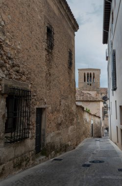İspanya 'nın Cuenca şehrinde geleneksel mimari