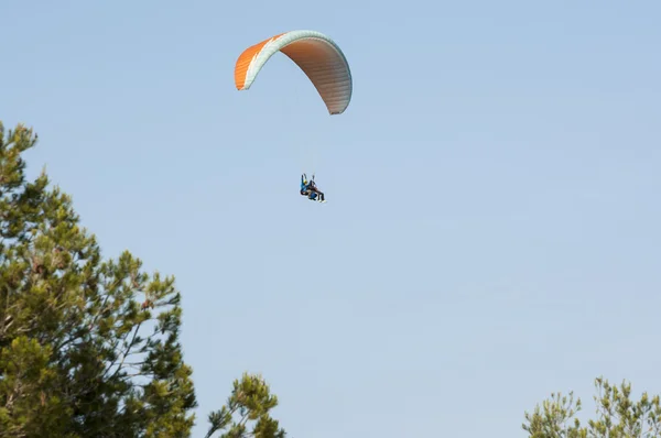 Tandem paragliding — Stock fotografie