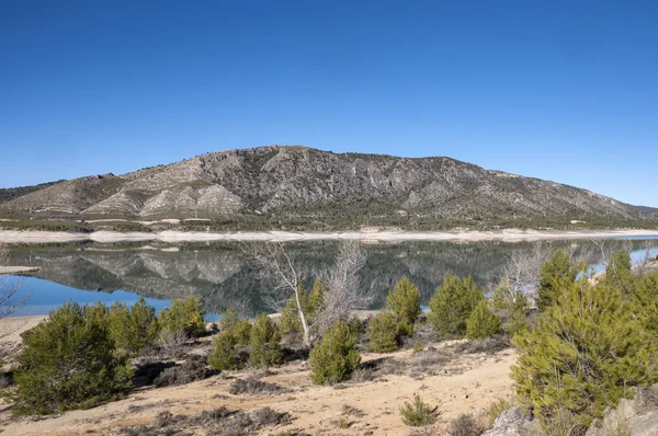 Views of Buendia Reservoir — Stock Photo, Image