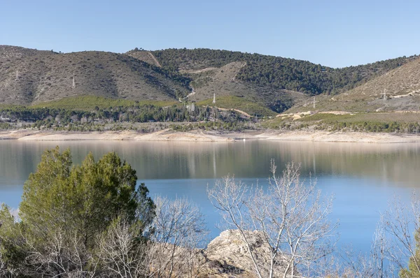 Weergaven van Buendia Reservoir — Stockfoto