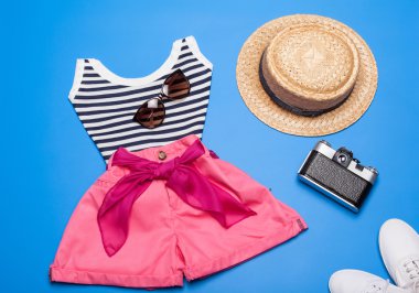 Yaz kadın giysi koleksiyonu