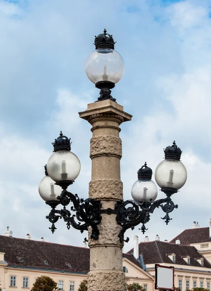 Ouderwetse lantaarn, Vienna — Stockfoto