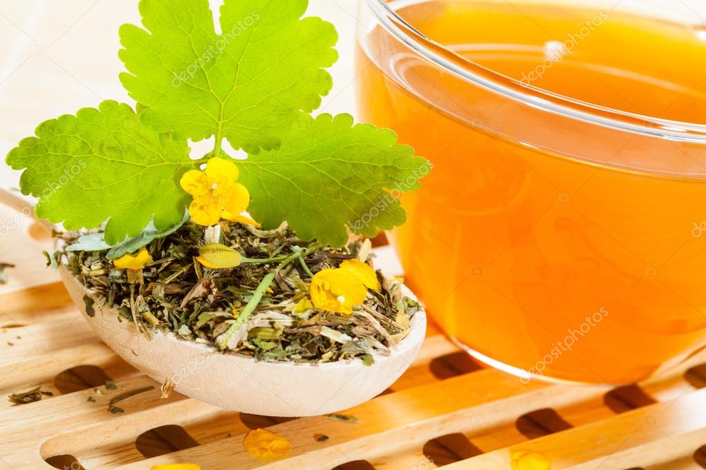 натуральные масла. чистотел в народной медицине. народные средства. вылечить народным средством. настои из лекарственных растений.