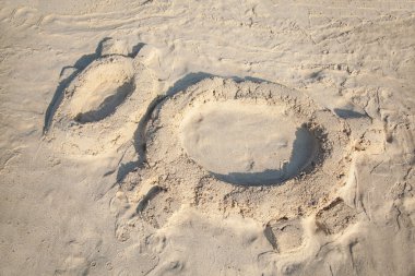 Komik şeklinde küçük keçi