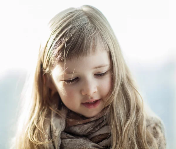 Closeup portrait of a beautiful little girl — Stock Photo, Image