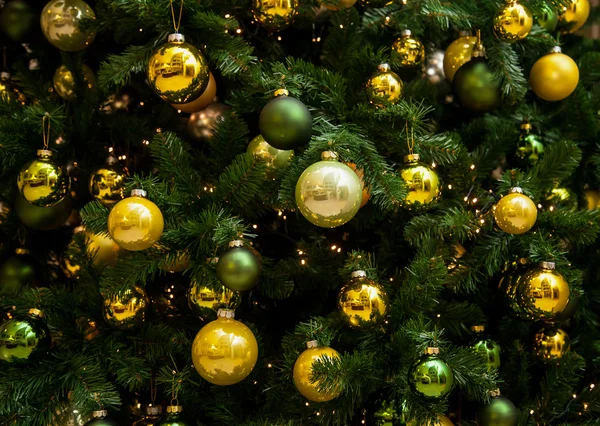 Fragmento em uma árvore de Natal — Fotografia de Stock