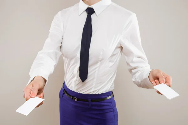 Businesswoman dispensing business cards — Stock Photo, Image