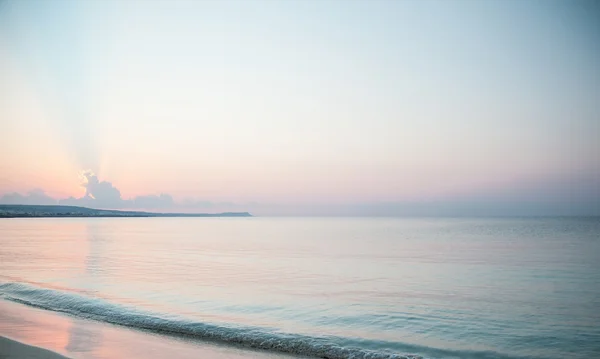 Paisagem marinha tranquila da manhã — Fotografia de Stock