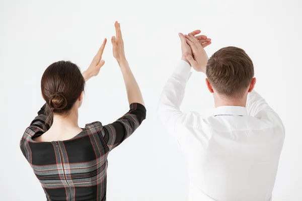 Mensen tonen vuisten opgewekt — Stockfoto