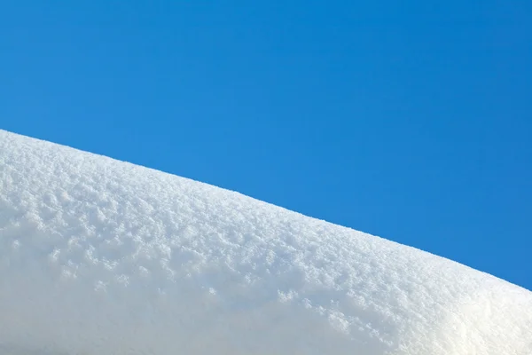 Färsk stor snödriva — Stockfoto