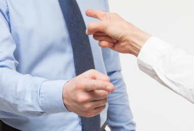 Birbirlerine nokta işadamları parmak