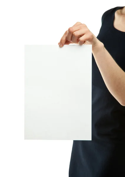 Blatt Papier in der Hand halten — Stockfoto