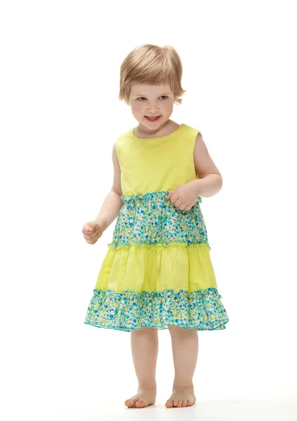 Yazlık elbise, kız bebek — Stok fotoğraf