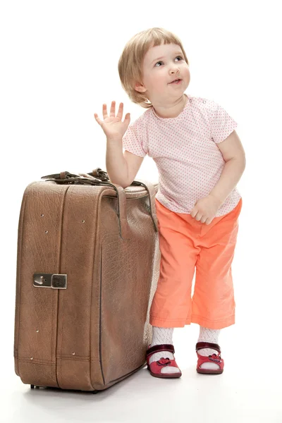 Ребенок с большим багажником — стоковое фото