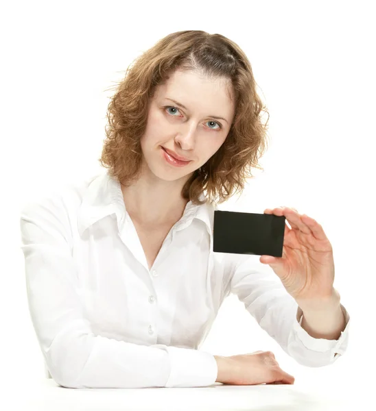 Mujer mostrando tarjeta negra — Foto de Stock