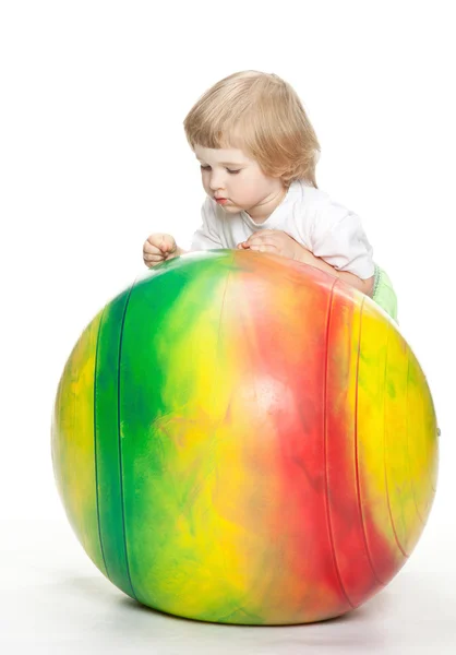 Girl with a huge fitball — Stock Photo, Image